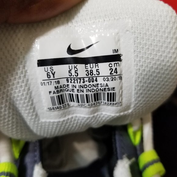 Nike Air Max 95 SE GS Boys Kids Logos Grey Volt Neon 6 922173-004 Black Sneaker - Picture 6 of 10